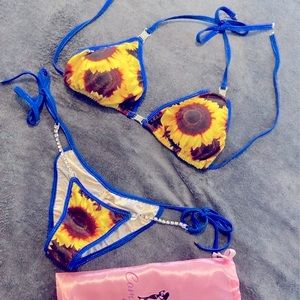 ACBikinis Sunflower - Posing Suit